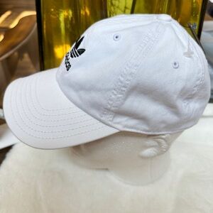 ✅New ”Adidas” Youth Fit Cap